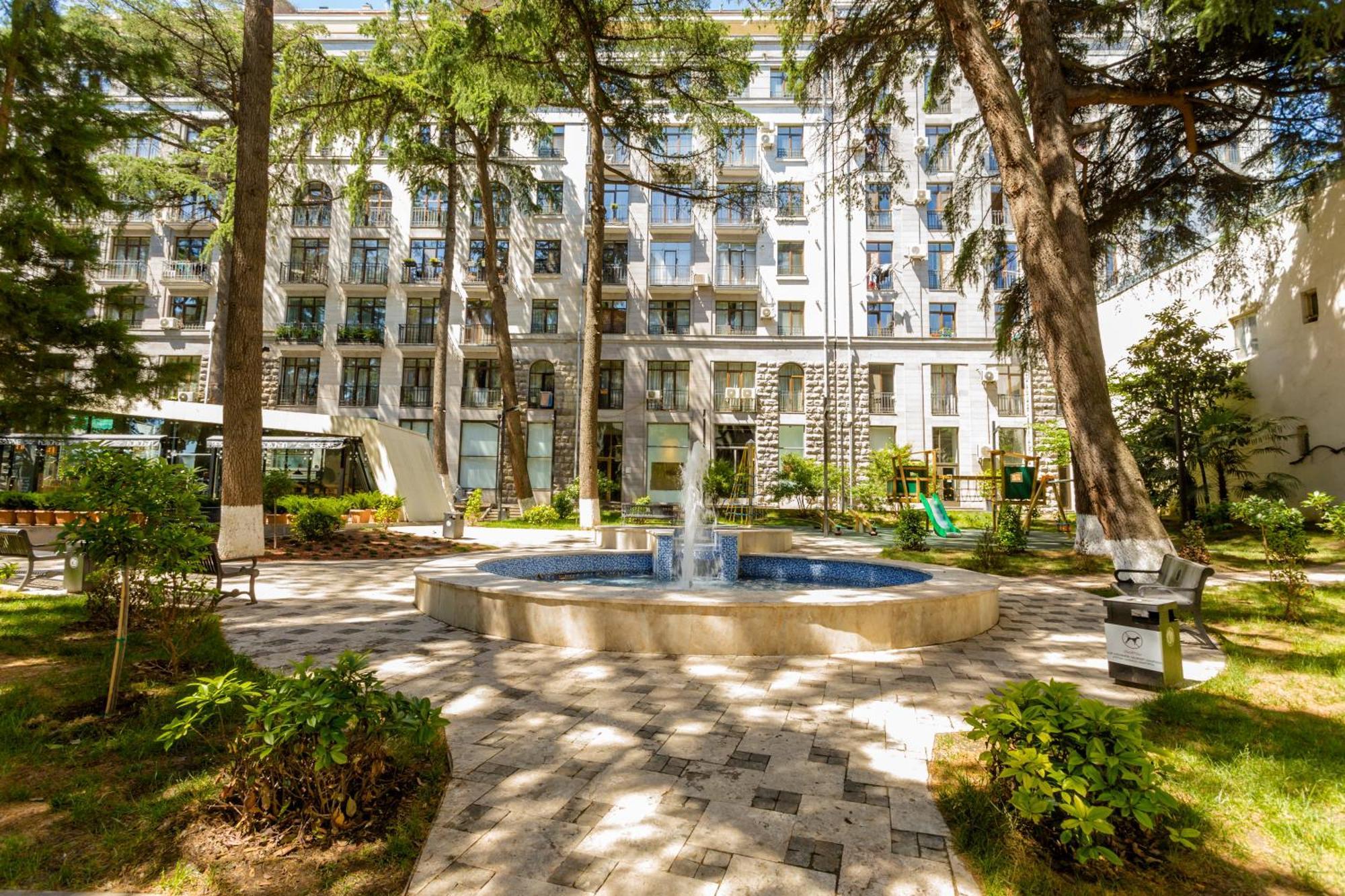 Tbilisi Apartment Ll ภายนอก รูปภาพ