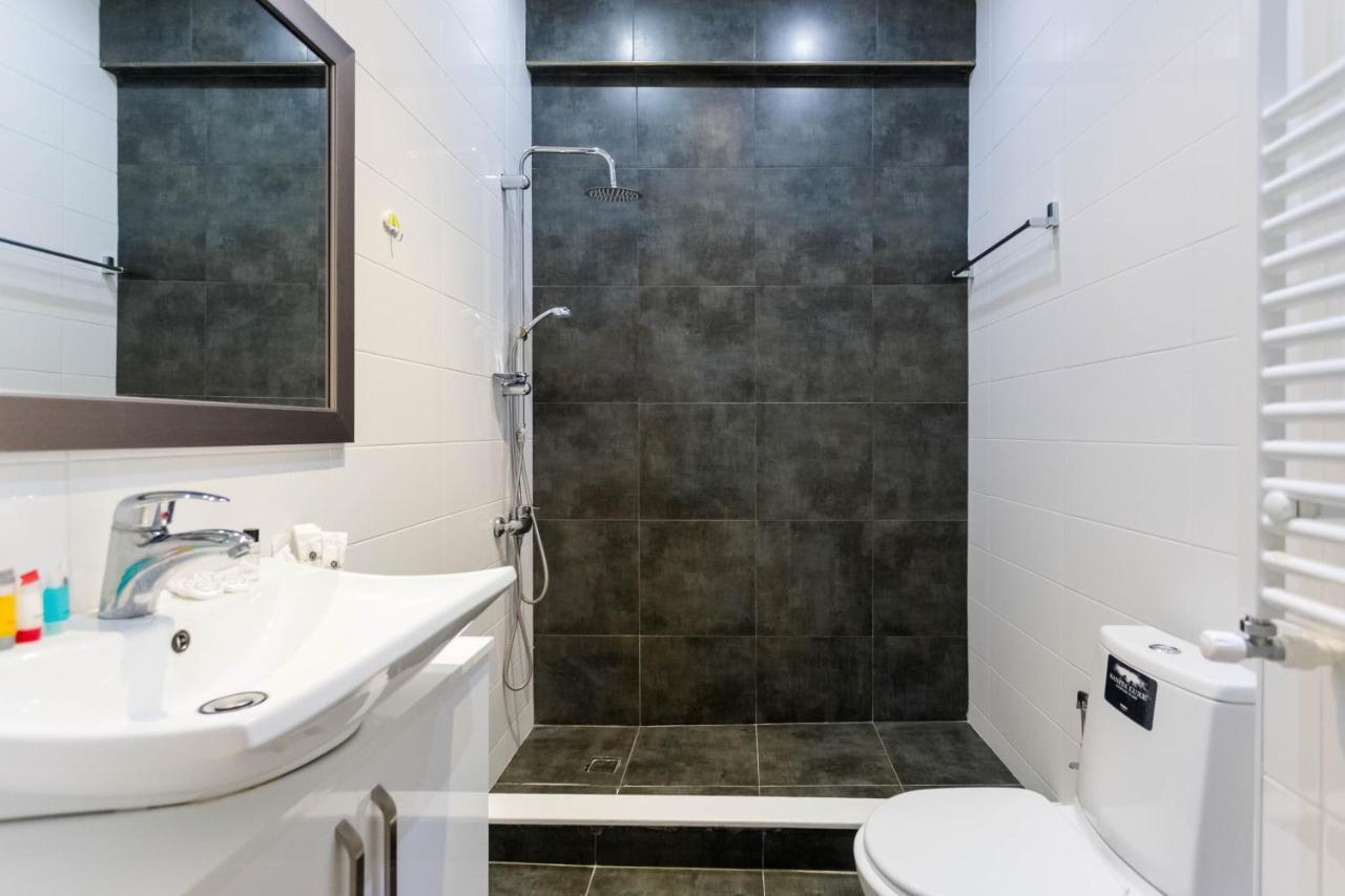 Tbilisi Apartment Ll ภายนอก รูปภาพ