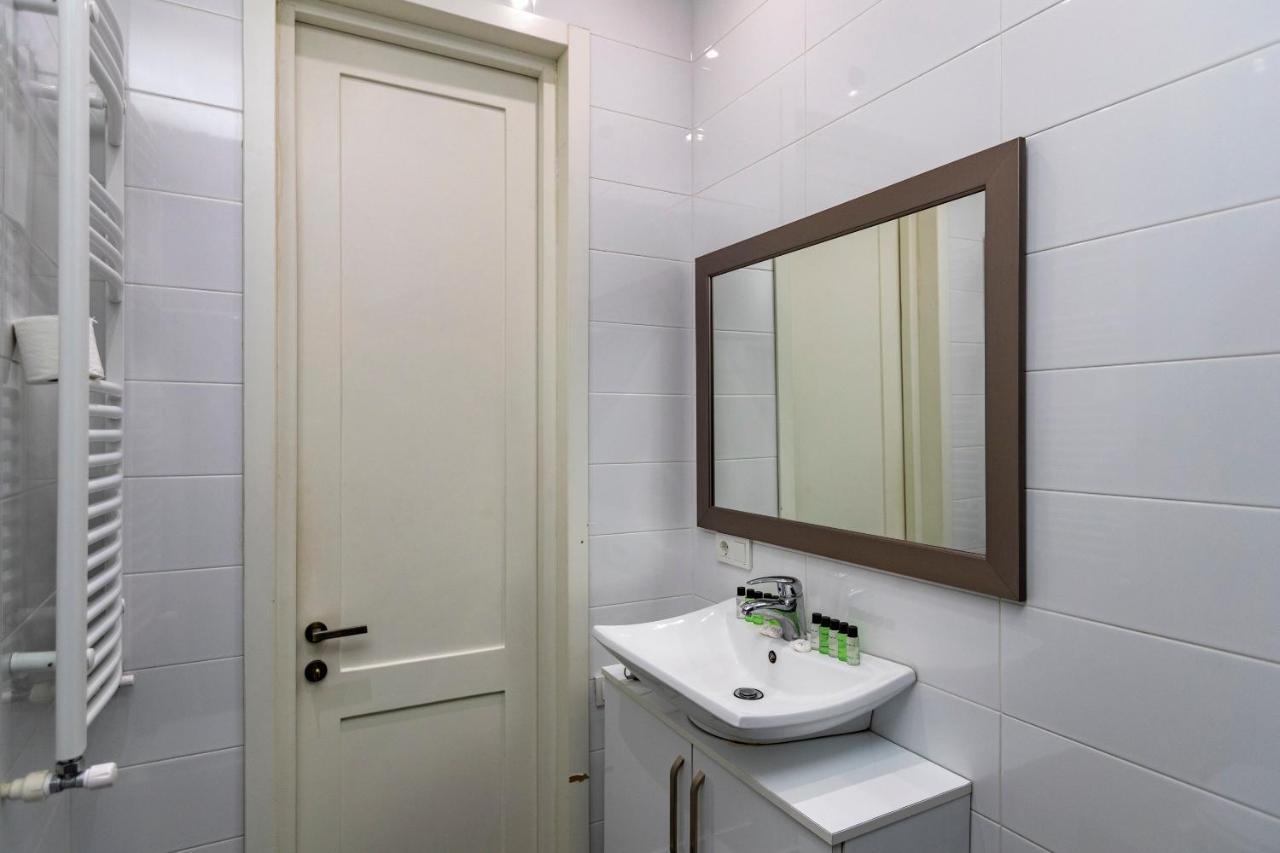 Tbilisi Apartment Ll ภายนอก รูปภาพ